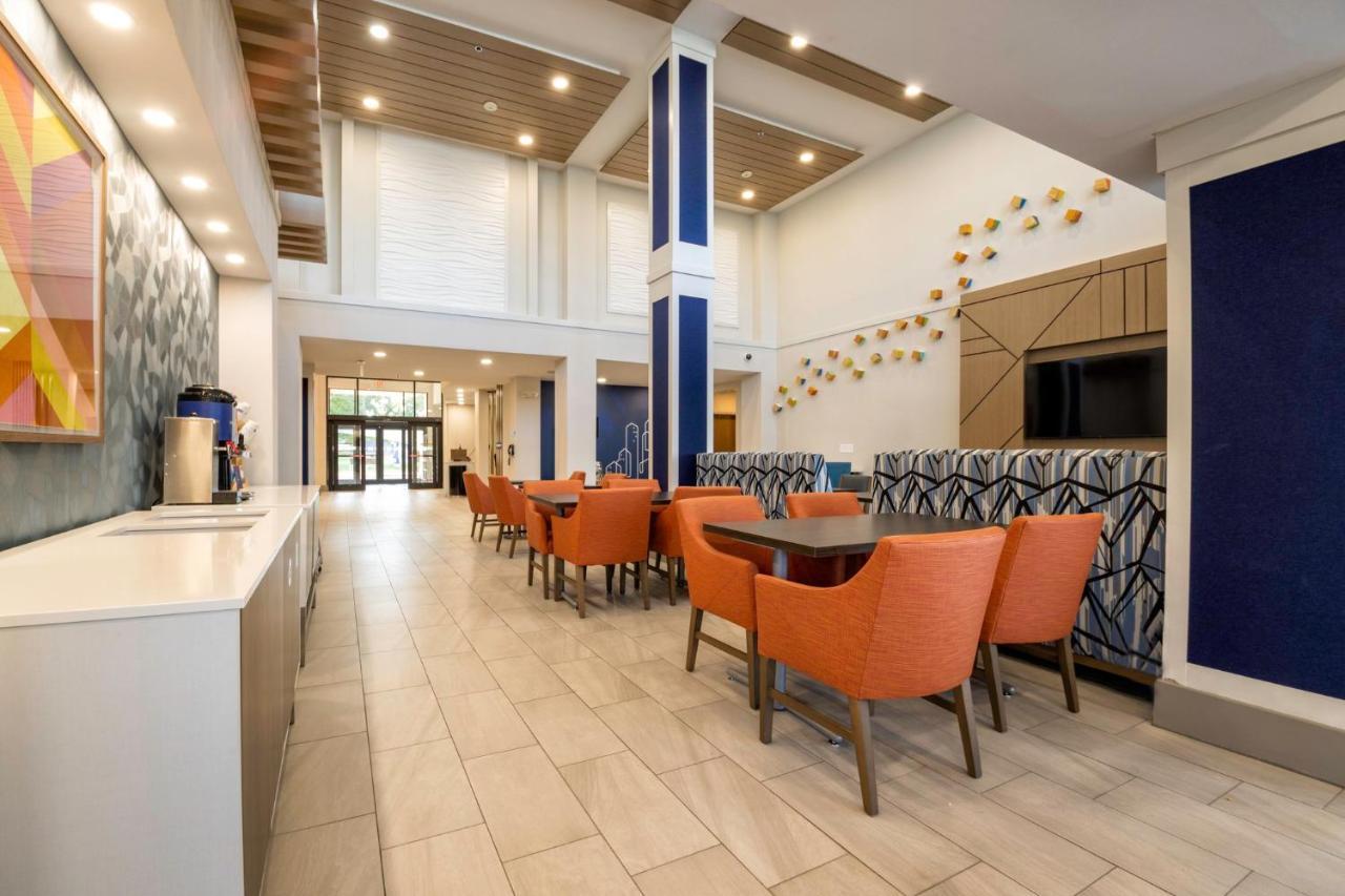 Express & Festus-south St. Louis By Ihg