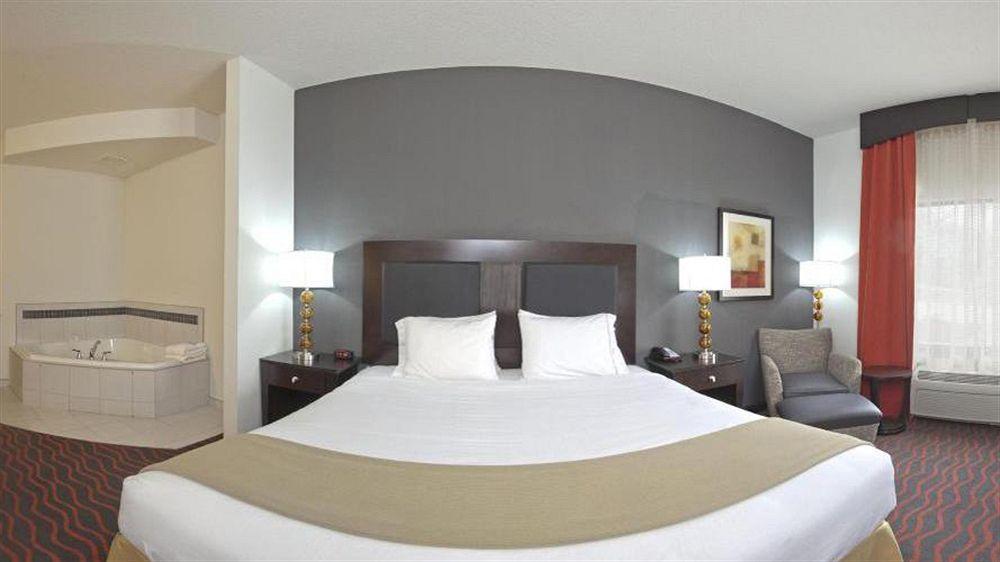 Hotel Express & Festus-south St. Louis By Ihg Festus
