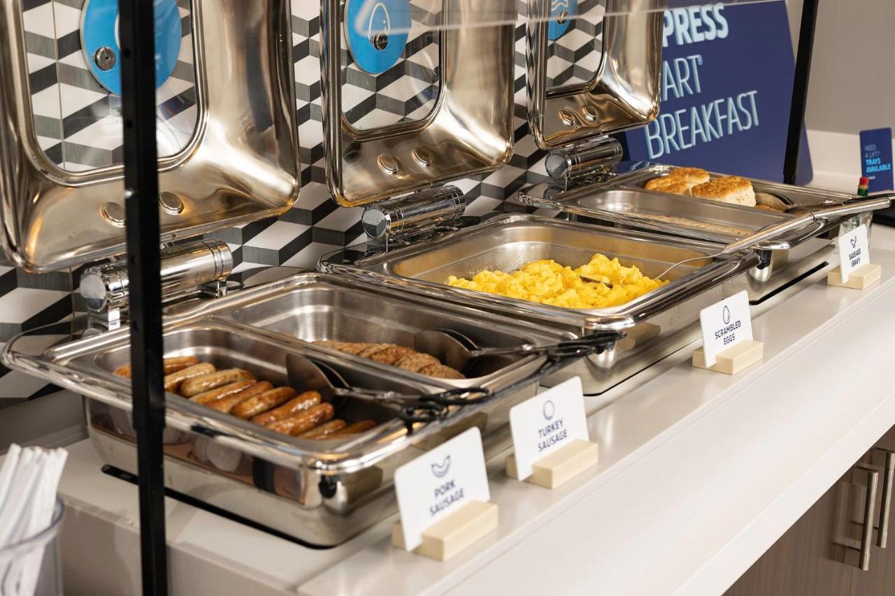 Hotel Express & Festus-south St. Louis By Ihg